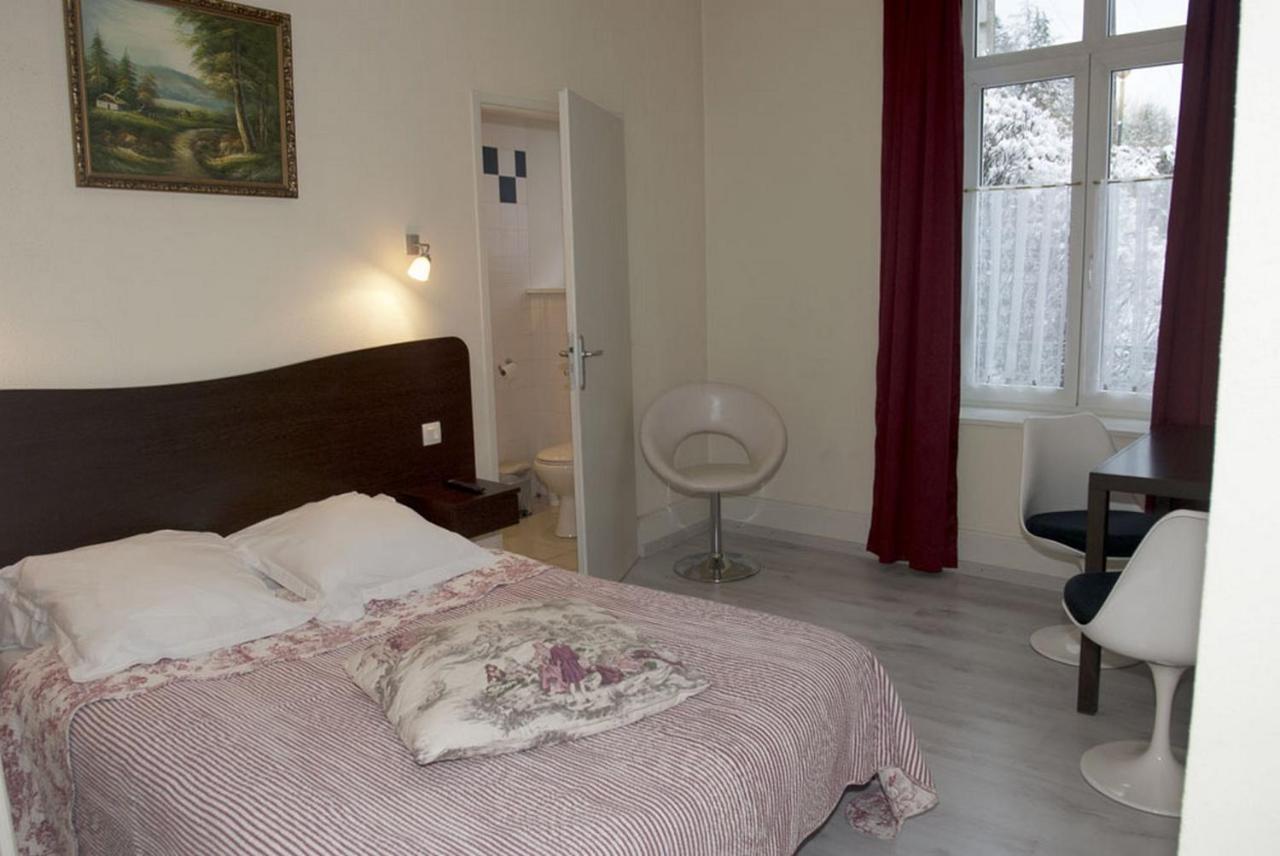 Acacias Apparts Hotel Plombières-les-Bains Pokój zdjęcie